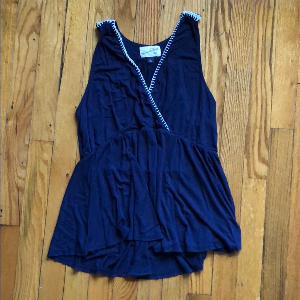 Ultra comfortable Universal Threads top S
